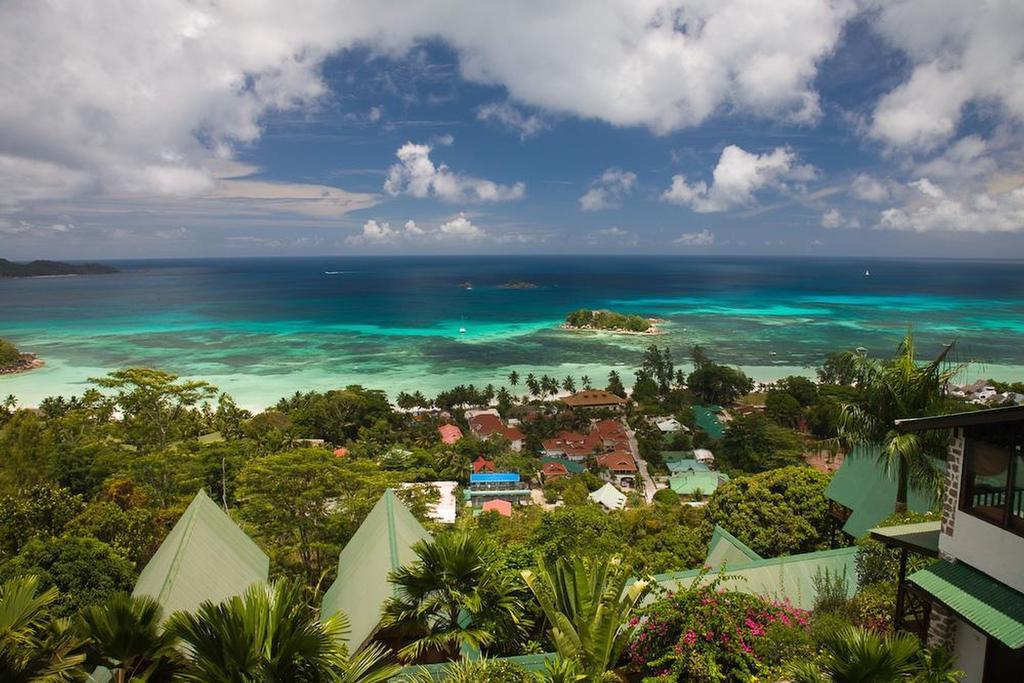 Mango Lodge Anse Volbert Village Eksteriør bilde